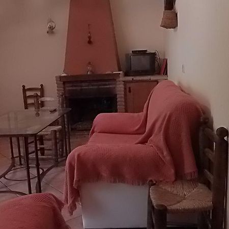 Casas La Piedra De Tiscar Villa ภายนอก รูปภาพ