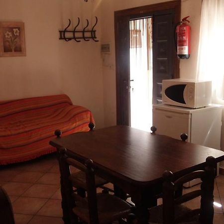 Casas La Piedra De Tiscar Villa ภายนอก รูปภาพ