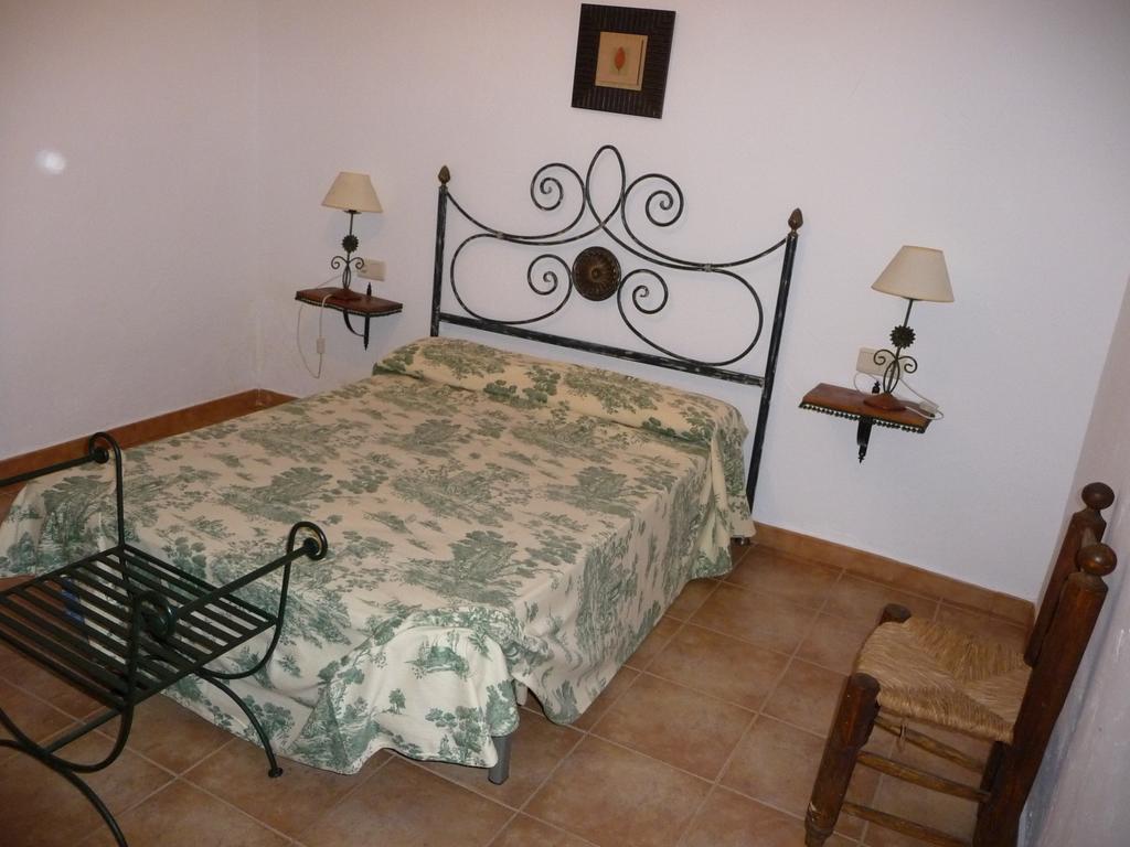 Casas La Piedra De Tiscar Villa ภายนอก รูปภาพ