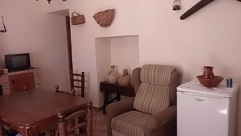 Casas La Piedra De Tiscar Villa ภายนอก รูปภาพ