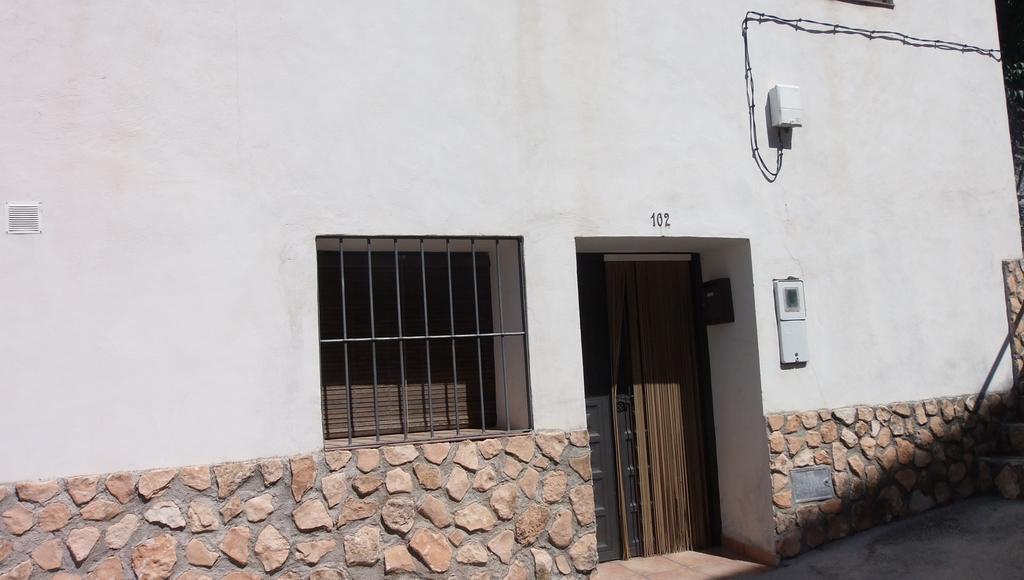 Casas La Piedra De Tiscar Villa ภายนอก รูปภาพ